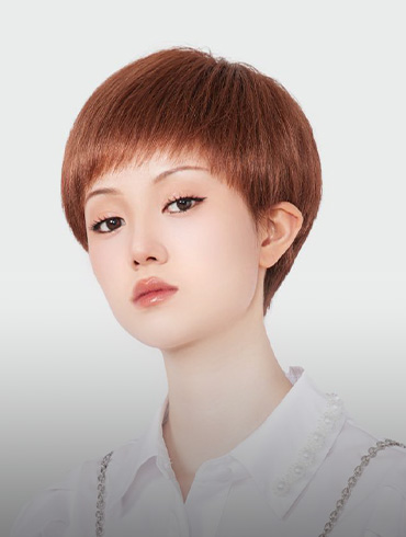 年轻短发